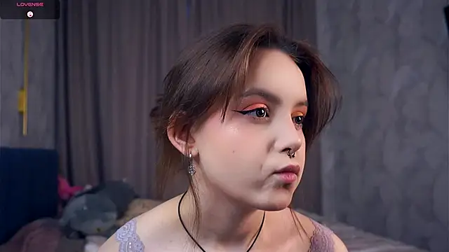 DevonaBucher online show from 10/26/25, 05:02