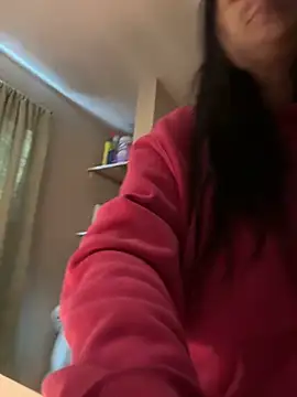 Snapshot of menaceswife chatting on 01/09/25, 04:17 menaceswife online show from 01/09/25, 04:17
