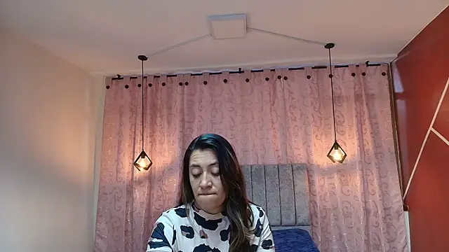 VioletaScott  online show from 09/22/25, 01:57