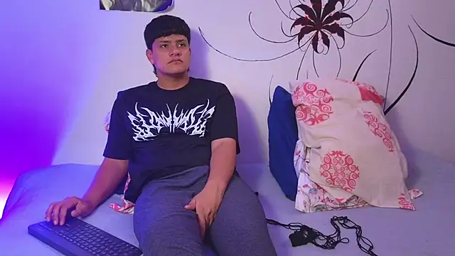 LilithAndJacob online show from 07/18/26, 02:54