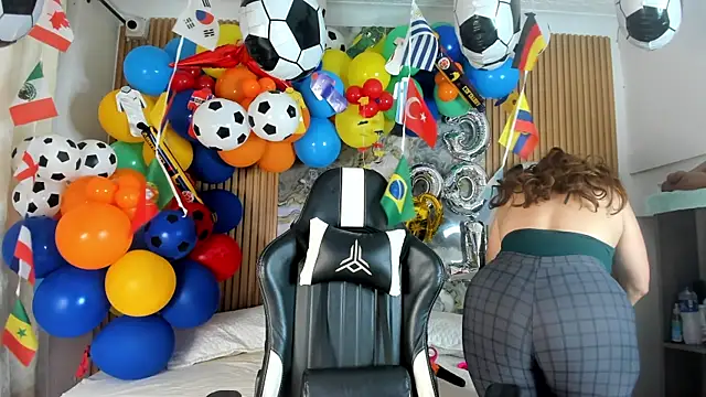 Danna topless online show from 07/15/26, 12:21