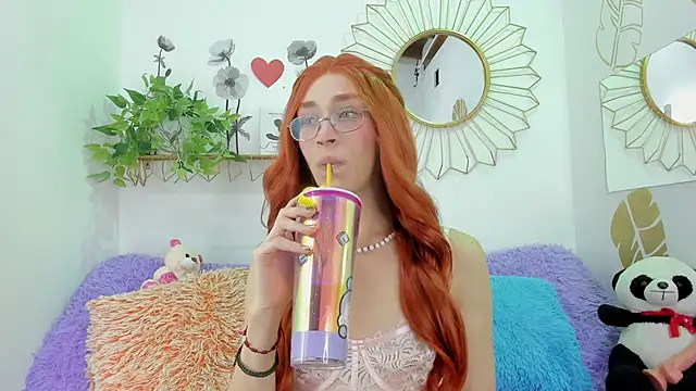 Snapshot of Ariadna_Evangeline chatting on 09/22/25, 05:20 Ariadna Evangeline online show from 09/22/25, 05:20