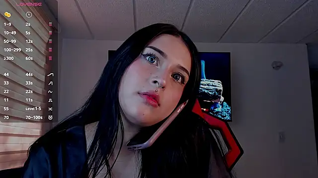 Charlotte greys online show from 09/16/25, 08:21