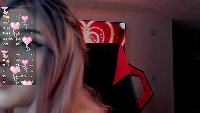 Charlotte greys online show from 11/10/25, 02:54