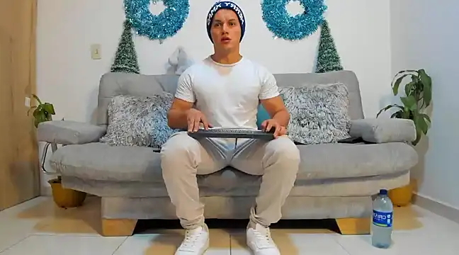 julian wallace online show from 12/25/24, 01:53