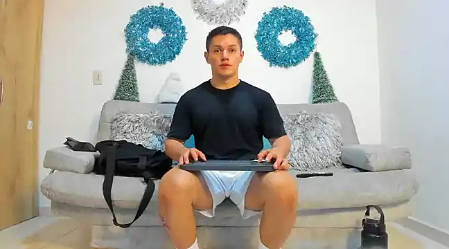 julian wallace online show from 12/31/24, 12:32