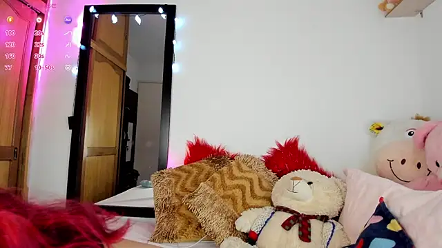 Snapshot of Lee_Ash chatting on 10/15/25, 07:08 Lee Ash online show from 10/15/25, 07:08