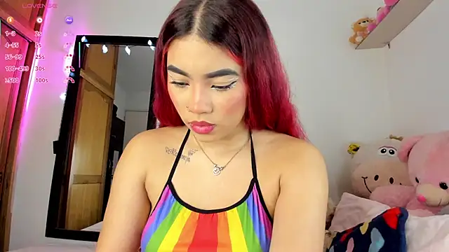 Snapshot of Lee_Ash chatting on 10/16/25, 06:14 Lee Ash online show from 10/16/25, 06:14