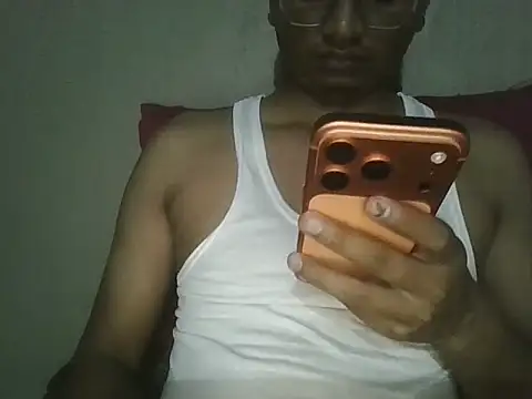 Snapshot of darshan_guj chatting on 05/19/26, 05:08 darshan guj online show from 05/19/26, 05:08