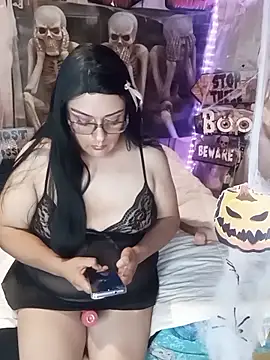 JOSSYANNE online show from 10/27/25, 06:06