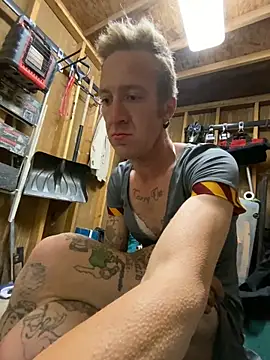 bentoverblonde online show from 10/27/25, 05:00