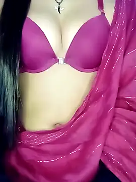 Snapshot of L_ucy1 chatting on 01/28/25, 09:50 L ucy1 online show from 01/28/25, 09:50