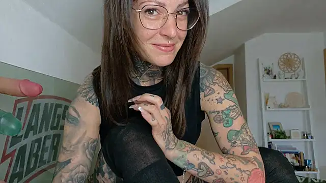 BrownieyQueen online show from 05/07/26, 06:08