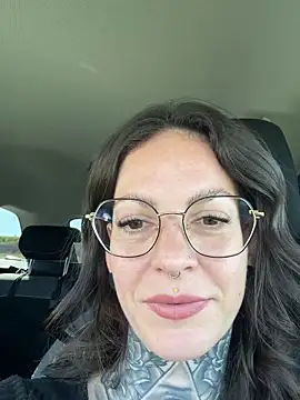 BrownieyQueen online show from 05/22/26, 07:48