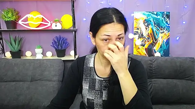 LiluGrants online show from 01/24/25, 01:24