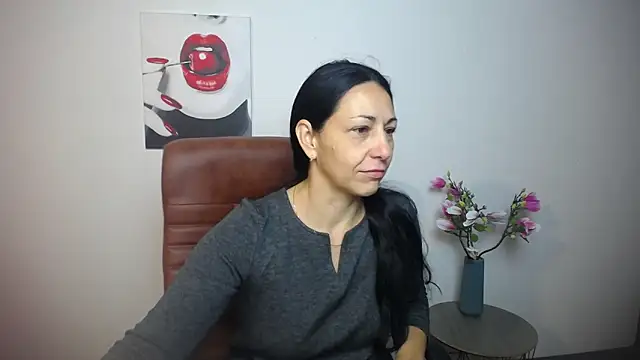 LiluGrants online show from 10/13/25, 06:19