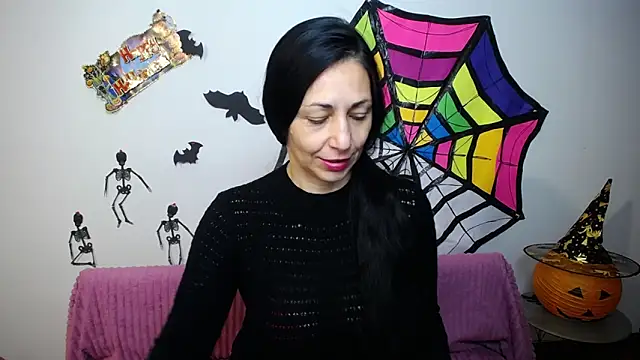 LiluGrants online show from 10/25/25, 06:13