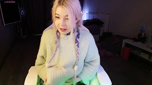 EvaSweetys online show from 12/13/24, 09:35