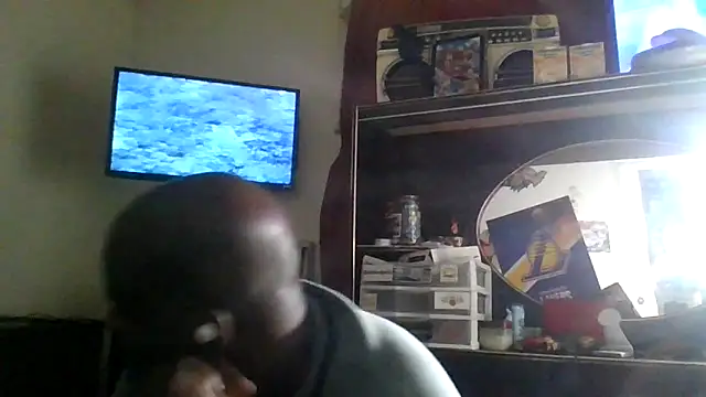 Snapshot of HBYAM chatting on 09/30/25, 10:31 HBYAM online show from 09/30/25, 10:31