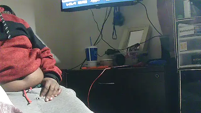 Snapshot of HBYAM chatting on 12/01/25, 04:39 HBYAM online show from 12/01/25, 04:39