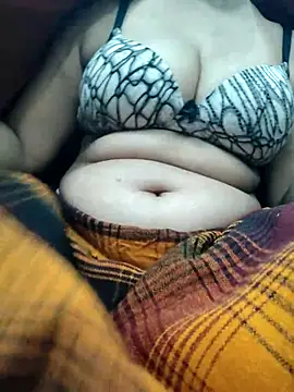 Snapshot of Shana-12 chatting on 12/31/24, 07:18 Shana-12 online show from 12/31/24, 07:18