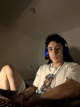 gojo satoru 18 online show from 11/25/25, 04:01