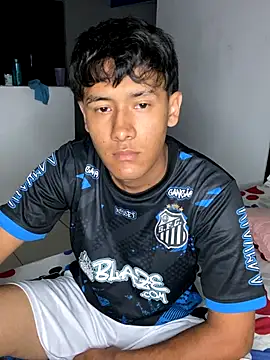 Snapshot of 70nick5672 chatting on 11/08/25, 04:12 70nick5672 online show from 11/08/25, 04:12