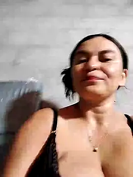Horny-Mommy-Dirty online show from 02/13/25, 08:13