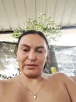 Snapshot of Horny-Mommy-Dirty chatting on 09/23/25, 09:51 Horny-Mommy-Dirty online show from 09/23/25, 09:51