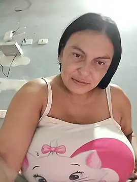 Snapshot of Horny-Mommy-Dirty chatting on 10/01/25, 03:34 Horny-Mommy-Dirty online show from 10/01/25, 03:34