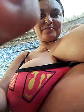 Snapshot of Horny-Mommy-Dirty chatting on 10/18/25, 02:29 Horny-Mommy-Dirty online show from 10/18/25, 02:29