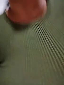 Snapshot of Horny-Mommy-Dirty chatting on 10/25/25, 02:52 Horny-Mommy-Dirty online show from 10/25/25, 02:52