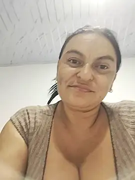 Snapshot of Horny-Mommy-Dirty chatting on 10/26/25, 03:23 Horny-Mommy-Dirty online show from 10/26/25, 03:23