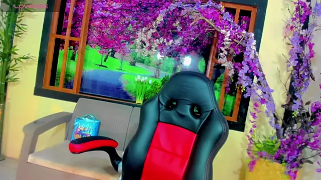 Snapshot of samantha_official_ chatting on 01/21/25, 08:11 samantha official online show from 01/21/25, 08:11