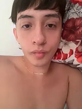 Snapshot of HotStar_yes chatting on 09/27/25, 03:50 HotStar yes online show from 09/27/25, 03:50