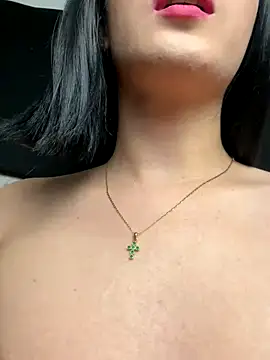 Snapshot of HotStar_yes chatting on 11/09/25, 11:14 HotStar yes online show from 11/09/25, 11:14