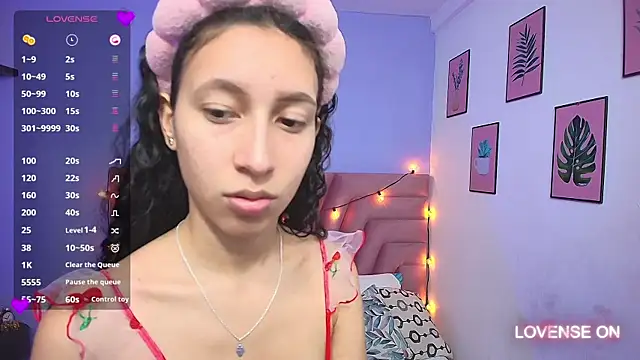 Beautifulskinny18 online show from 03/06/25, 07:54