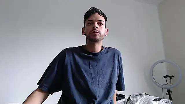 Logan cocky online show from 12/10/24, 04:17