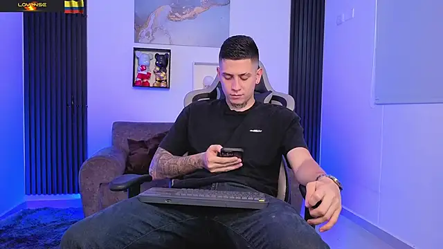 Yeiko Romero  online show from 07/01/26, 05:34