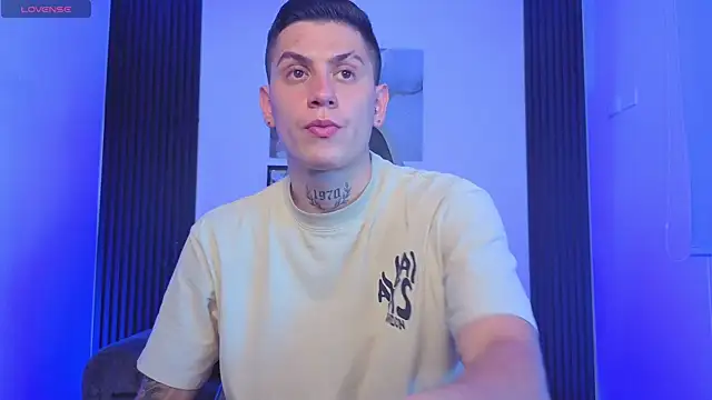 Yeiko Romero  online show from 07/21/26, 06:10