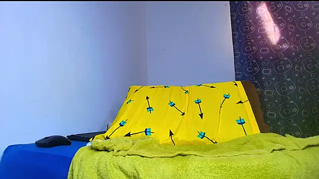 Thomass00 online show from 03/07/26, 09:23