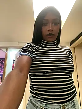 Snapshot of TIFFANYYSTAR chatting on 12/02/25, 03:07 TIFFANYYSTAR online show from 12/02/25, 03:07