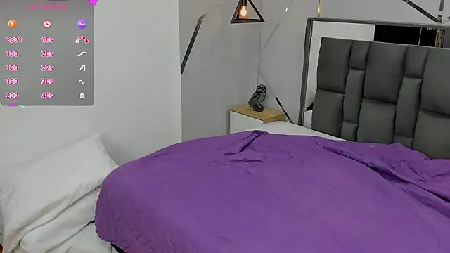 Ayla martinez online show from 01/31/25, 09:59