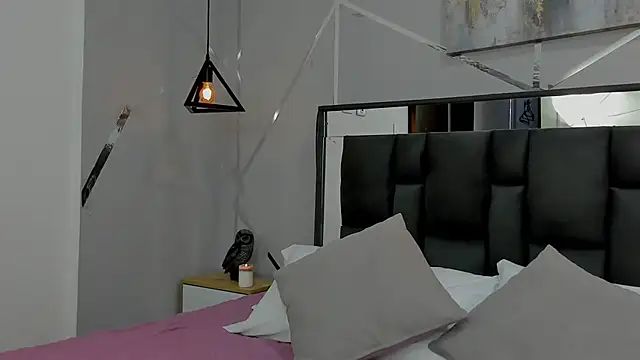 Ayla martinez online show from 02/10/25, 01:46