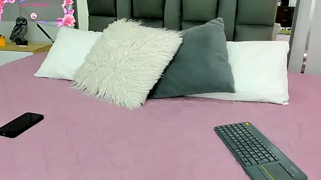 Ayla martinez online show from 02/23/25, 01:57