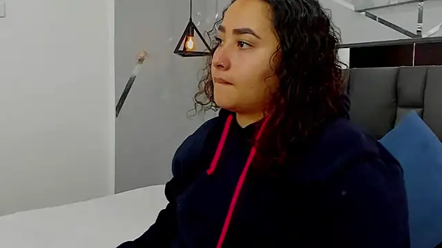 Ayla martinez online show from 03/15/25, 02:14