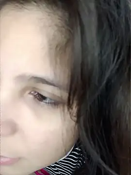 apriilhot online show from 07/07/26, 01:30