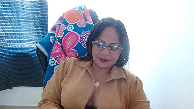 milf ann48 online show from 03/05/25, 03:40