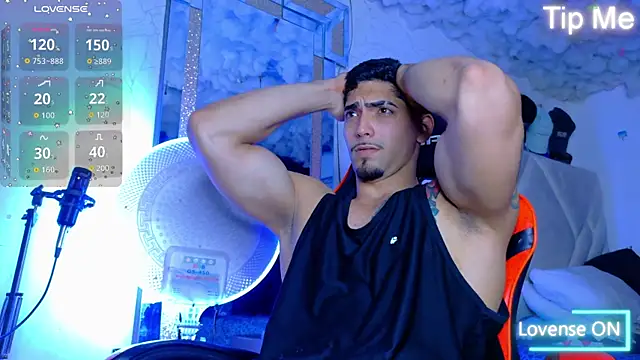 Rich boy01 online show from 10/13/25, 04:29