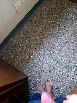 Snapshot of angeltorres32603 chatting on 10/25/25, 07:52 angeltorres32603 online show from 10/25/25, 07:52